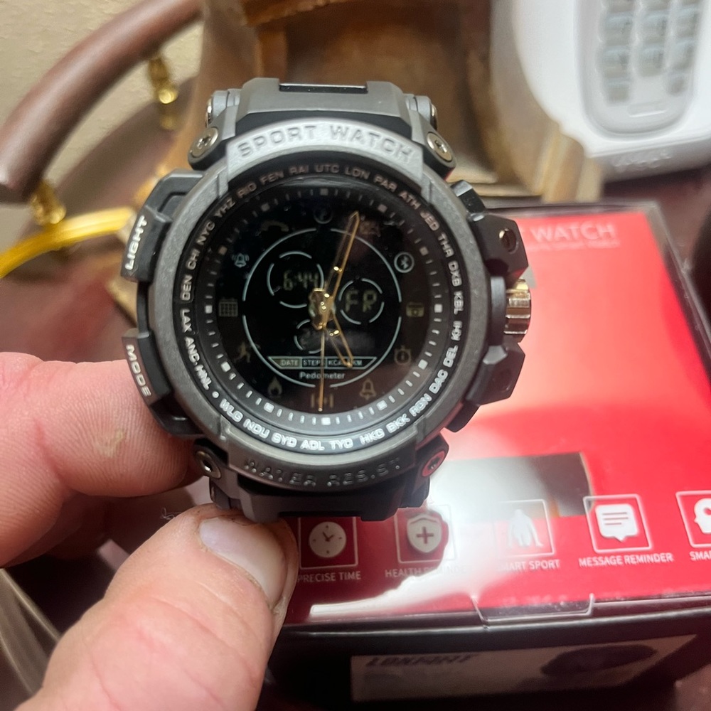 Lokmat smart watch. Connects to iPhone and android
